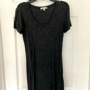 Gray t-shirt